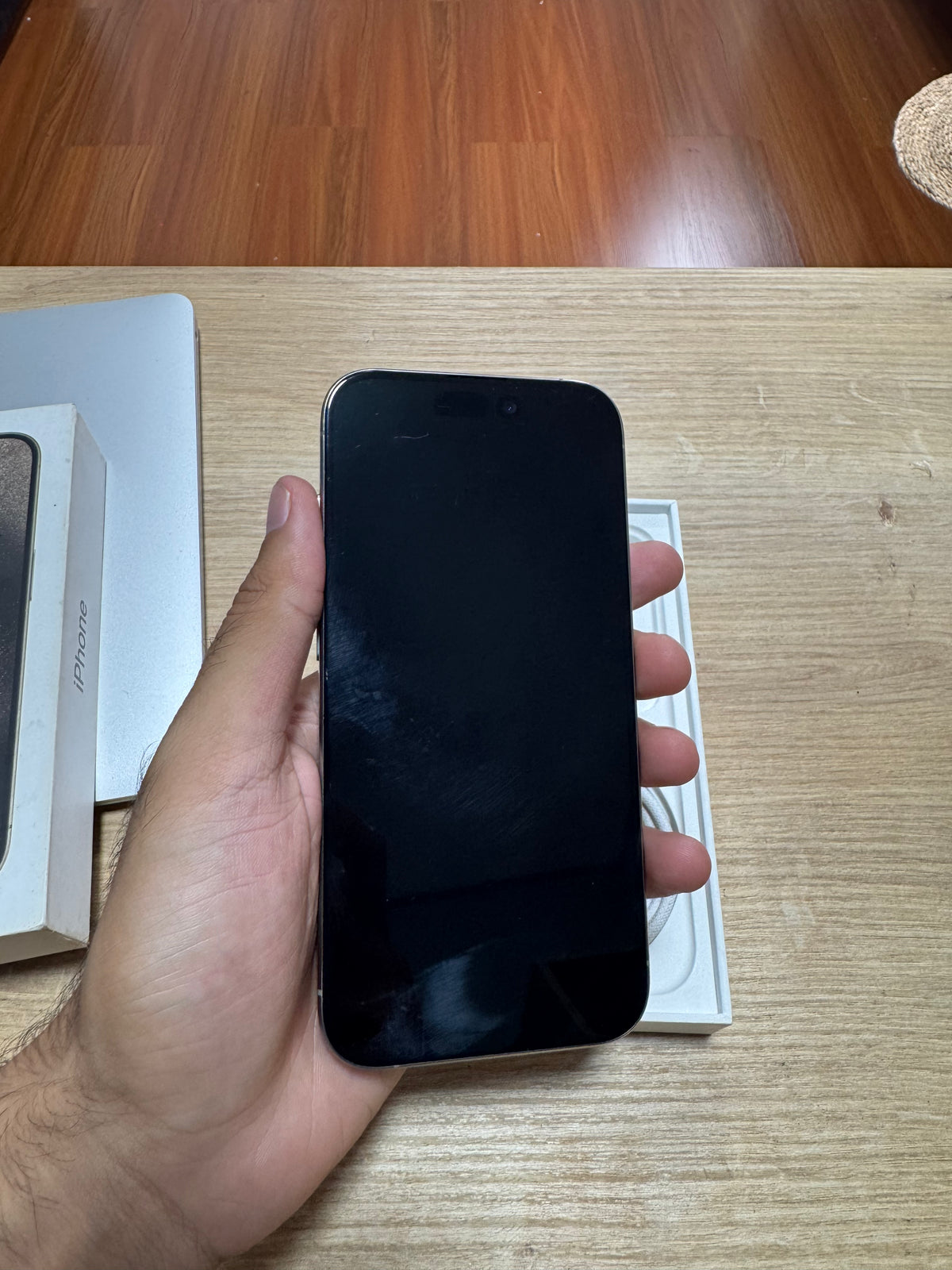 iPhone 15 Pro Natural Titanium 128GB